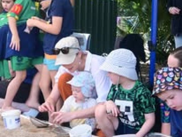 518370125_721657517396201_4806156254879763721_n