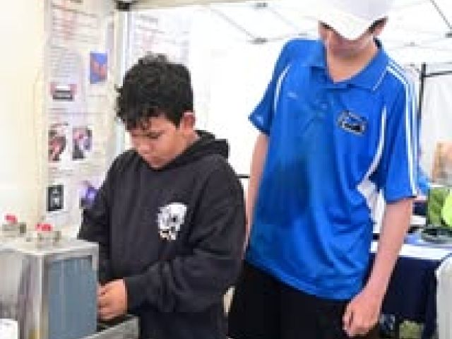 519050365_724937600401526_3028005468554218145_n